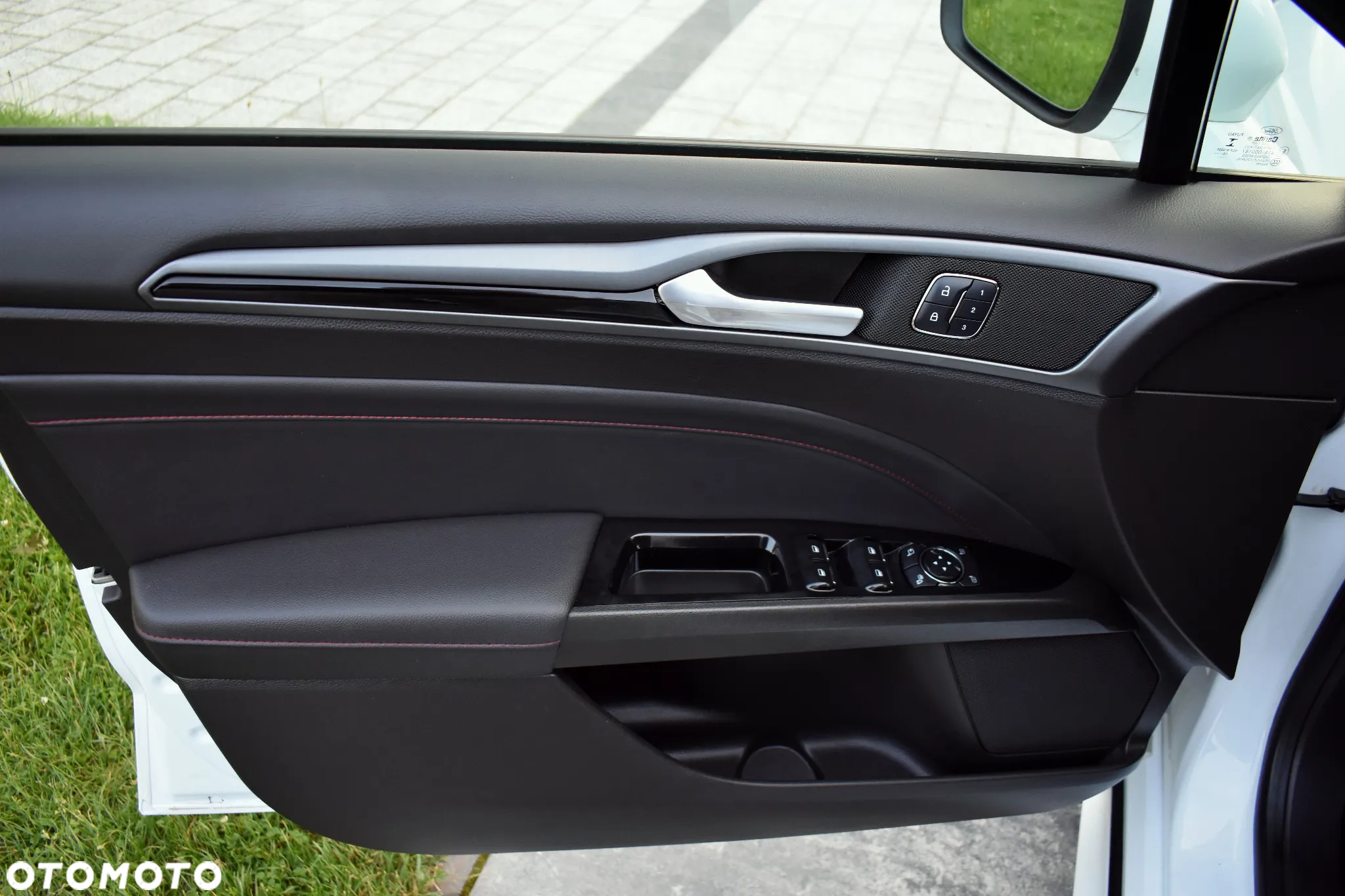 Ford Mondeo 2.0 TDCi Titanium PowerShift - 22