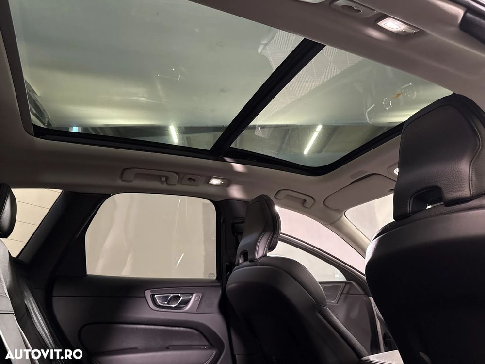 Volvo XC 60 - 24