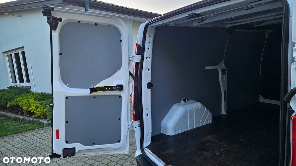 Ford Custom 2,0TDCI L2H1 Długi Led Webasto Parktronik Klima Hak Brutto - 35