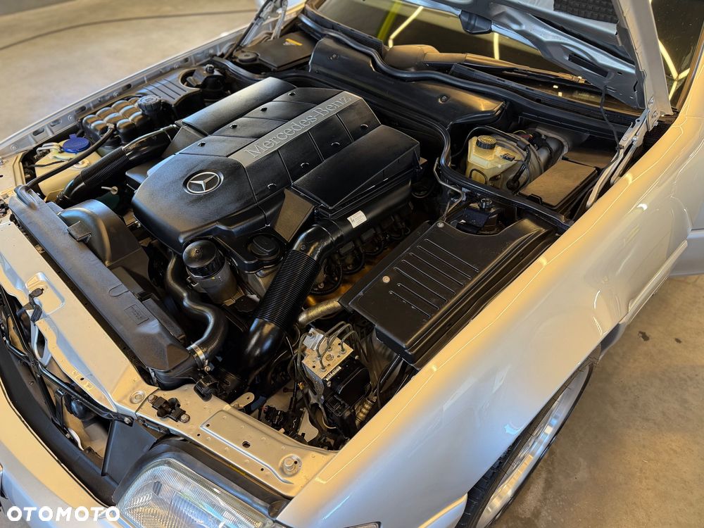 Mercedes-Benz SL - 38