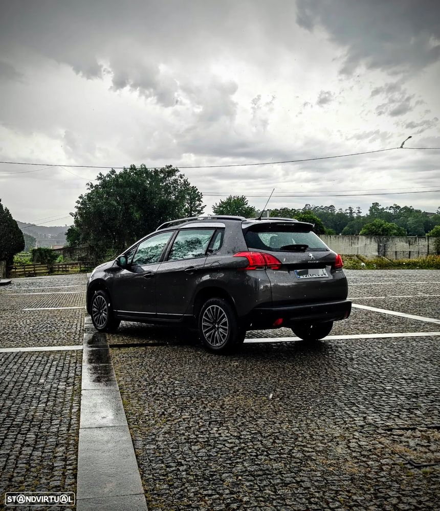 Peugeot 2008 1.6 BlueHDi GT Line - 20