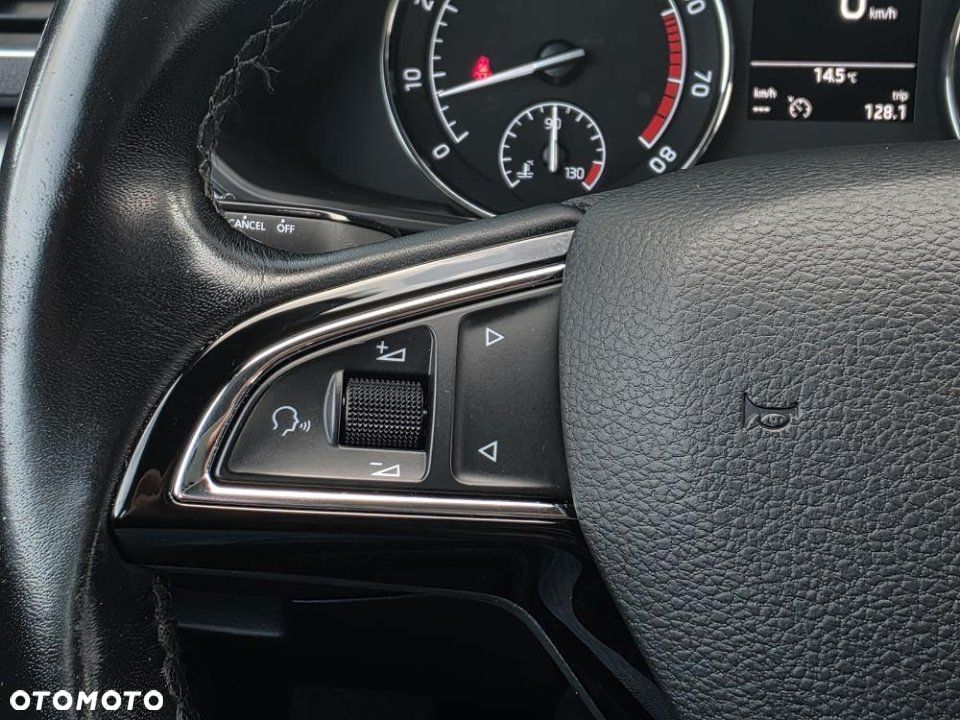 Skoda Superb - 27