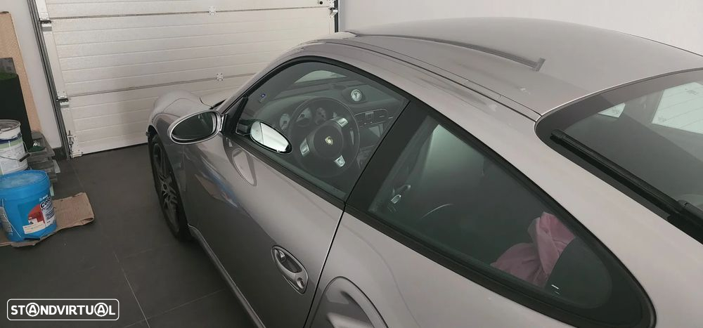 Porsche 911 (997) Turbo - 9