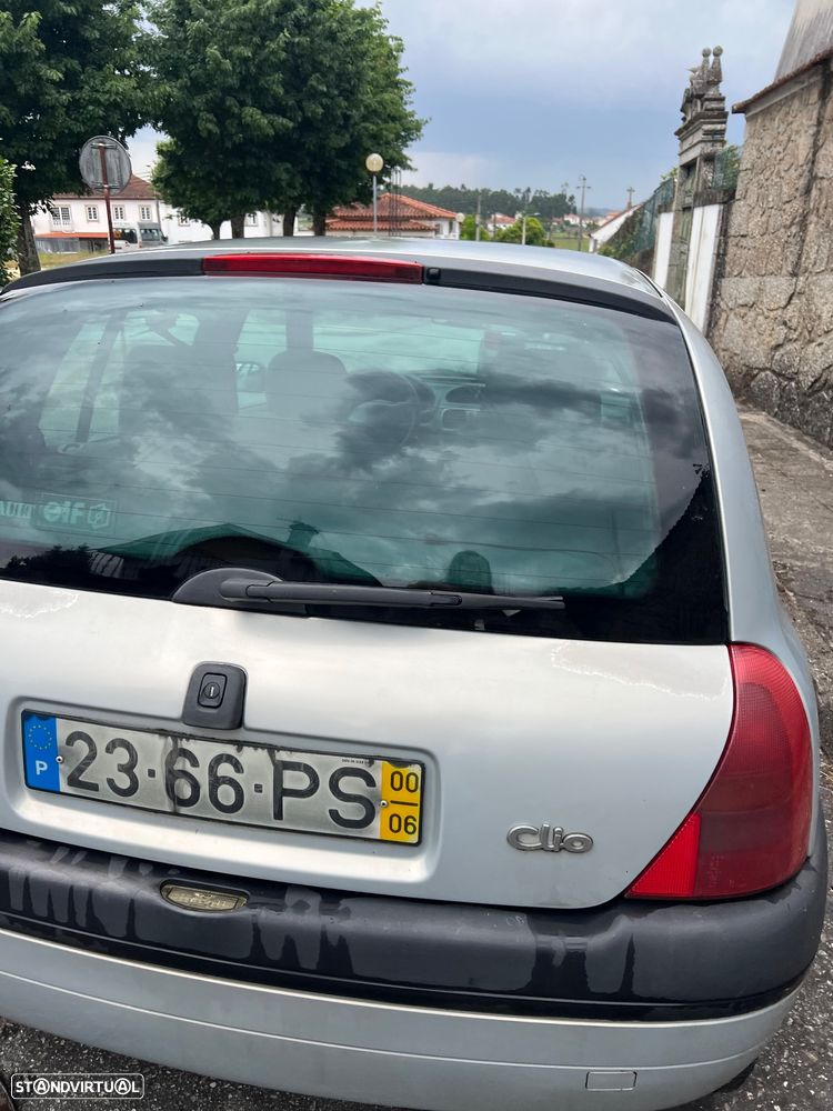 Renault Clio 1.2 - 7