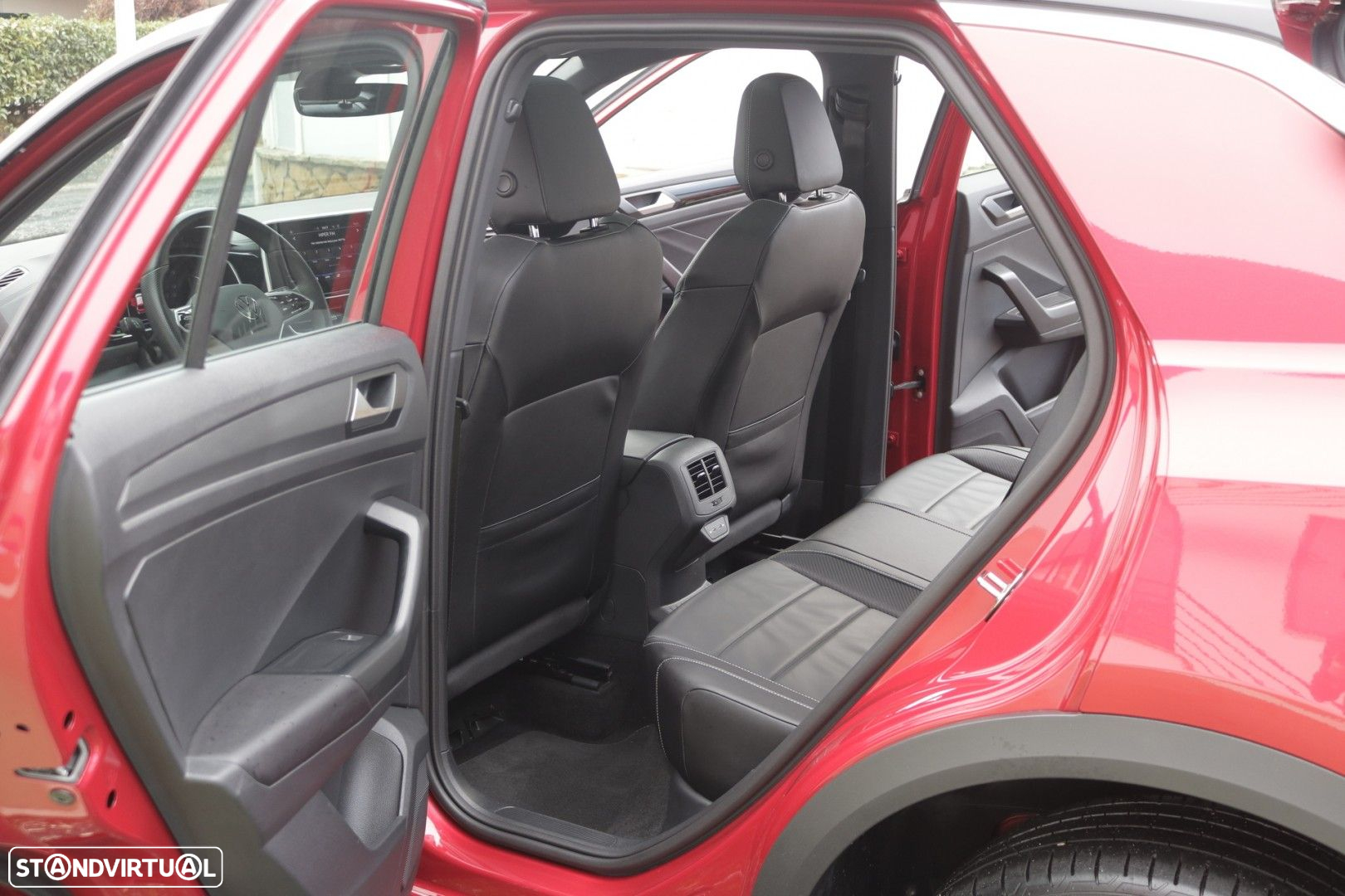 VW T-Roc 2.0 TDI R-Line DSG - 31