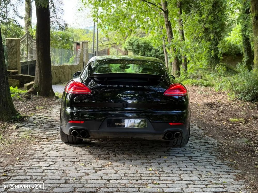 Porsche Panamera - 20