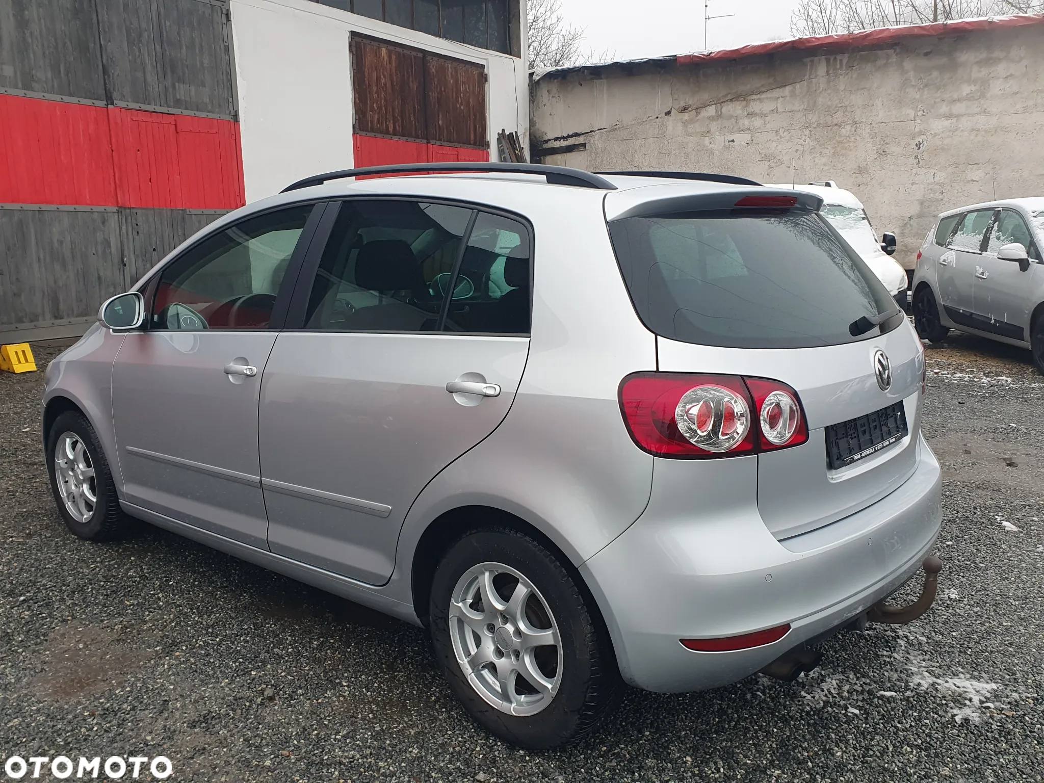 Volkswagen Golf Plus 2.0 TDI Comfortline - 17