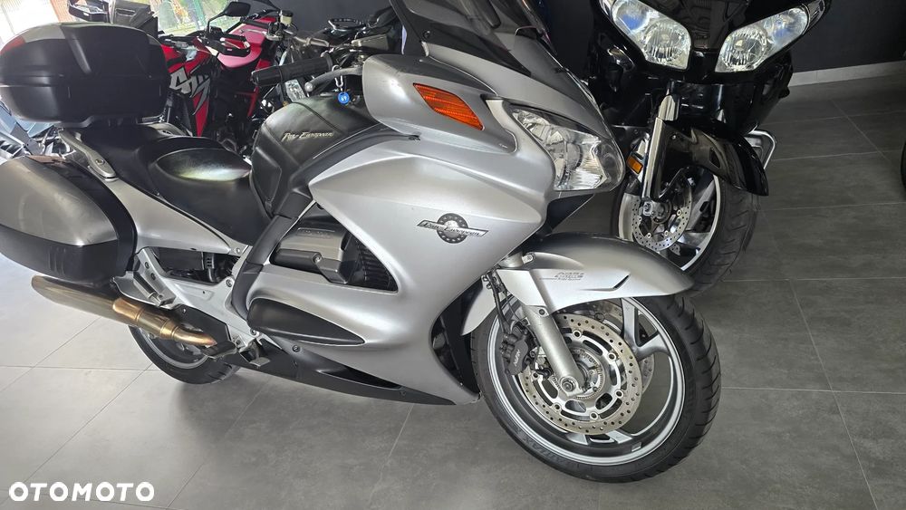 Honda ST - 31