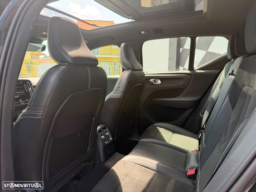 Volvo XC 40 T4 Recharge DKG RDesign Expression - 4