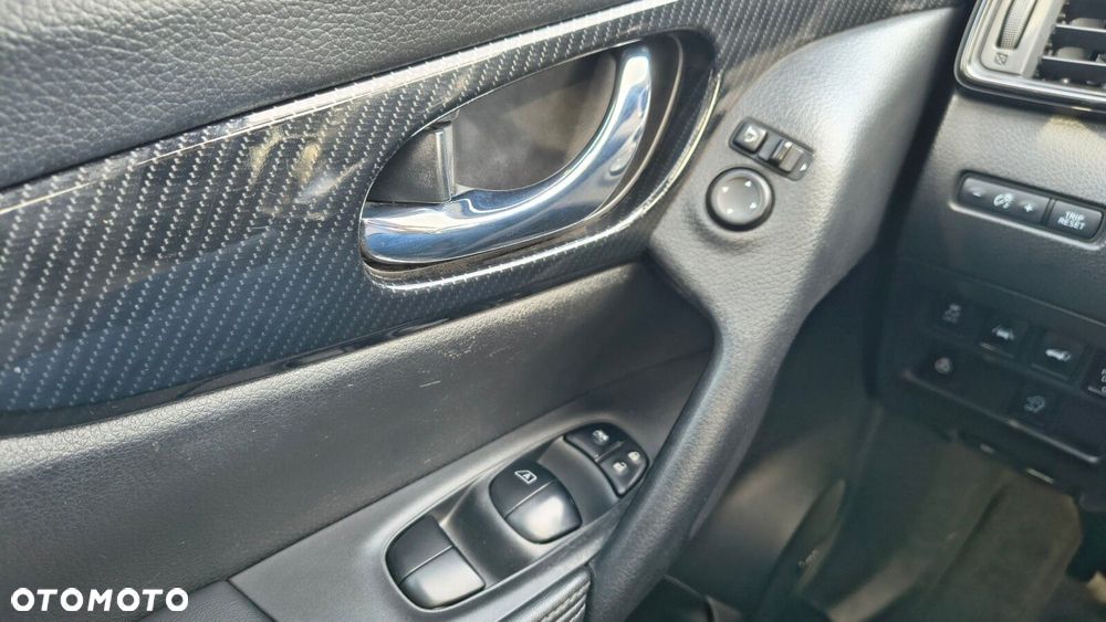 Nissan X-Trail 1.6 DIG-T Tekna 2WD - 40