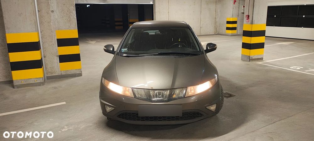 Honda Civic 1.8 Comfort - 14