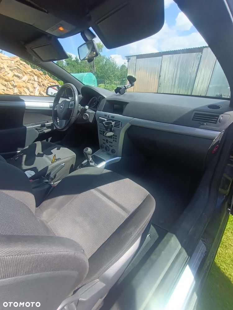 Opel Astra 1.6 Sport - 8