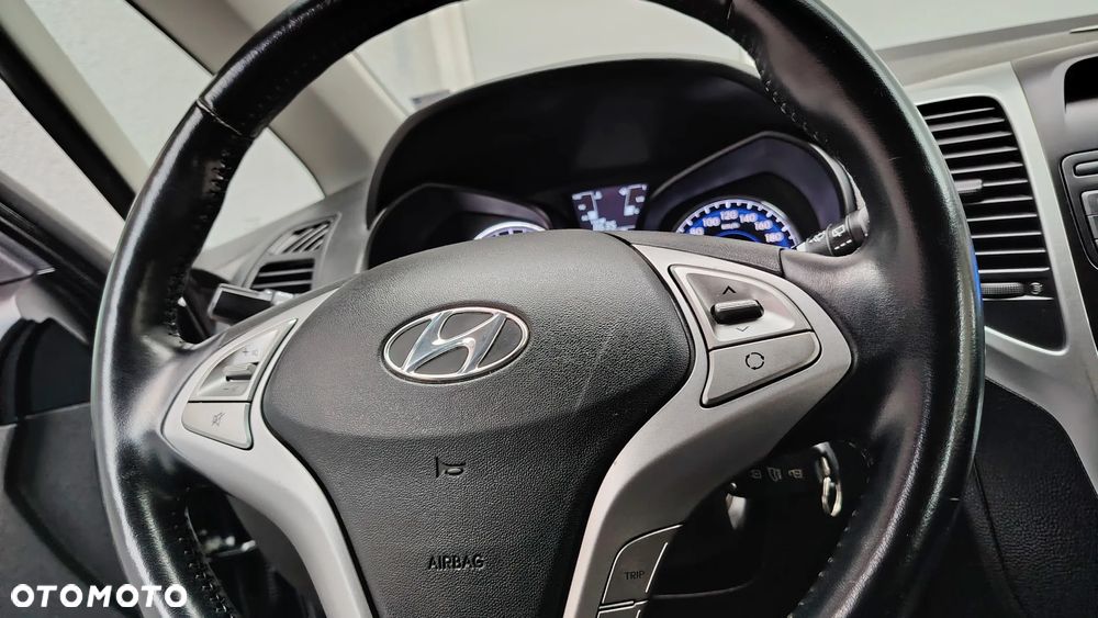 Hyundai ix20 1.4 Fifa World Cup Edition - 22