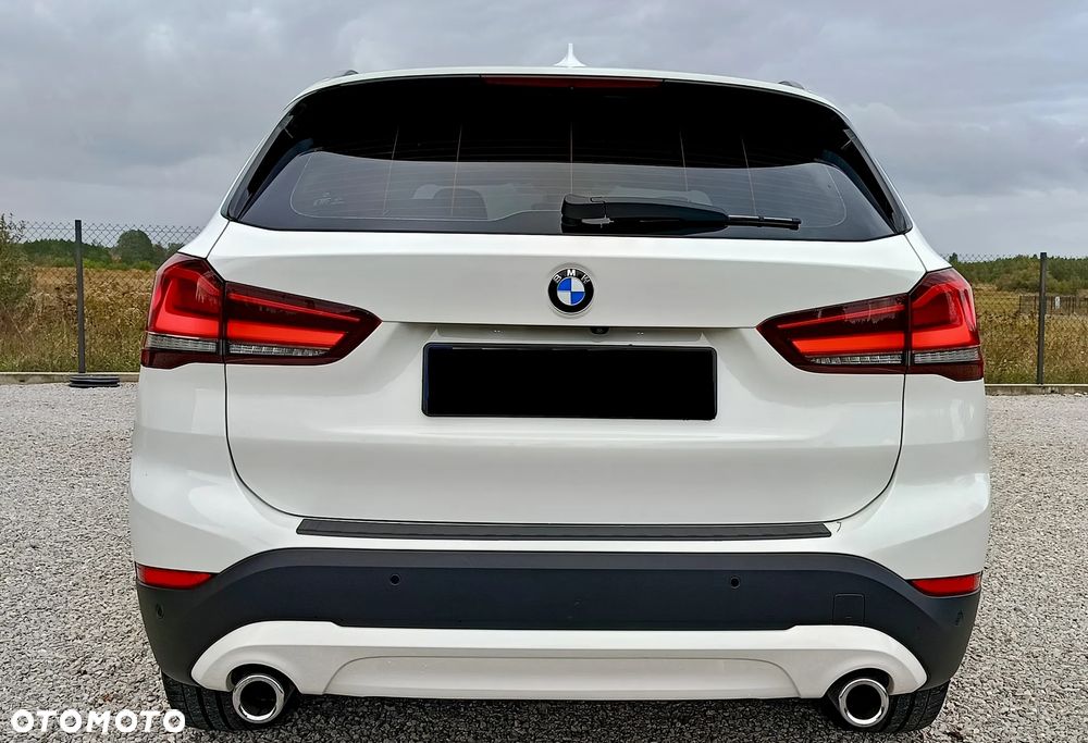 BMW X1 sDrive18d M Sportpaket - 4