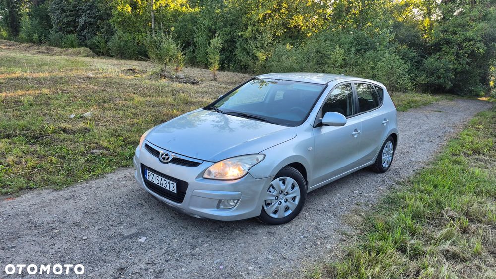 Hyundai i30 1.6 CRDi Comfort - 1