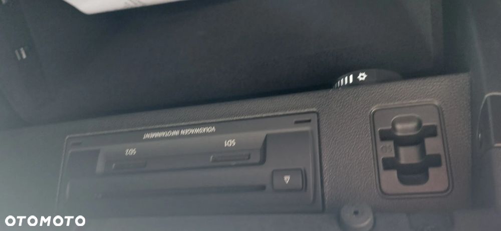 Volkswagen Passat - 10