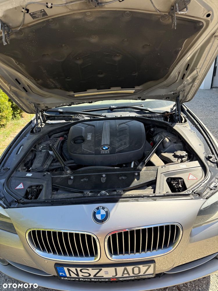 BMW Seria 5 520d - 16