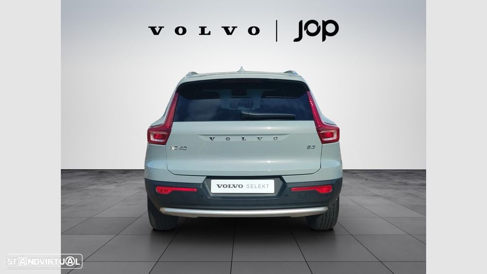 Volvo XC 40 2.0 B3 Core — fotografia 5