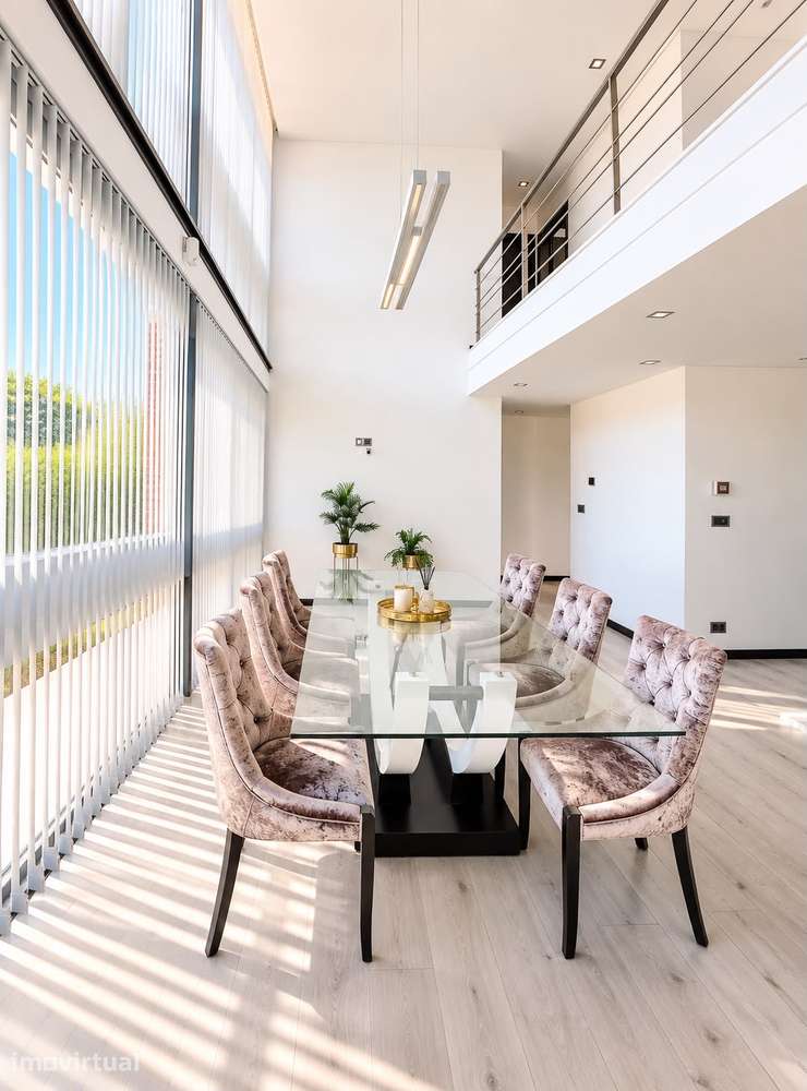 Moradia T4 com piscina e 1.895m2 de Terreno a 15 min de Aveiro - Grande imagem: 4/35
