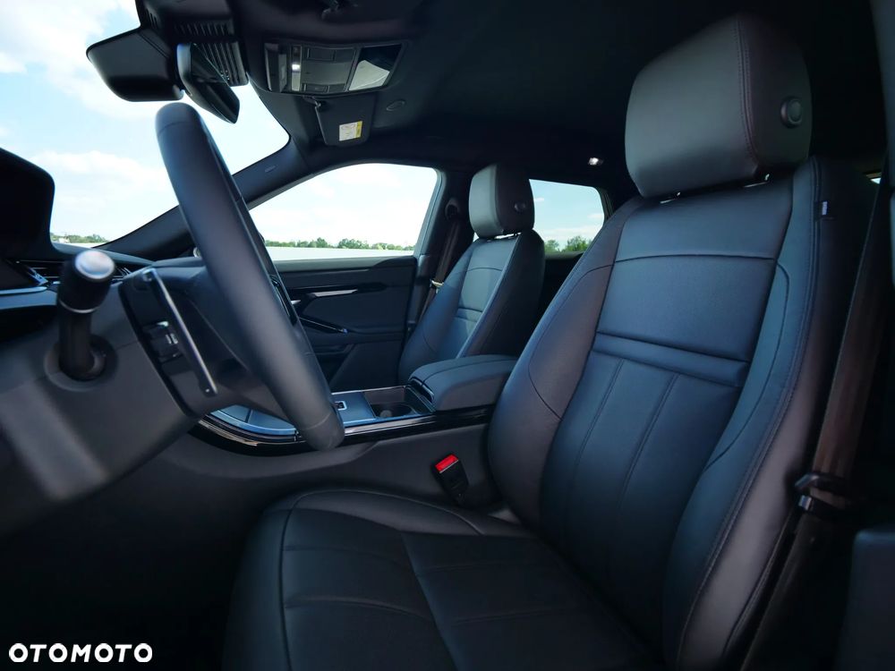Land Rover Range Rover Evoque - 37