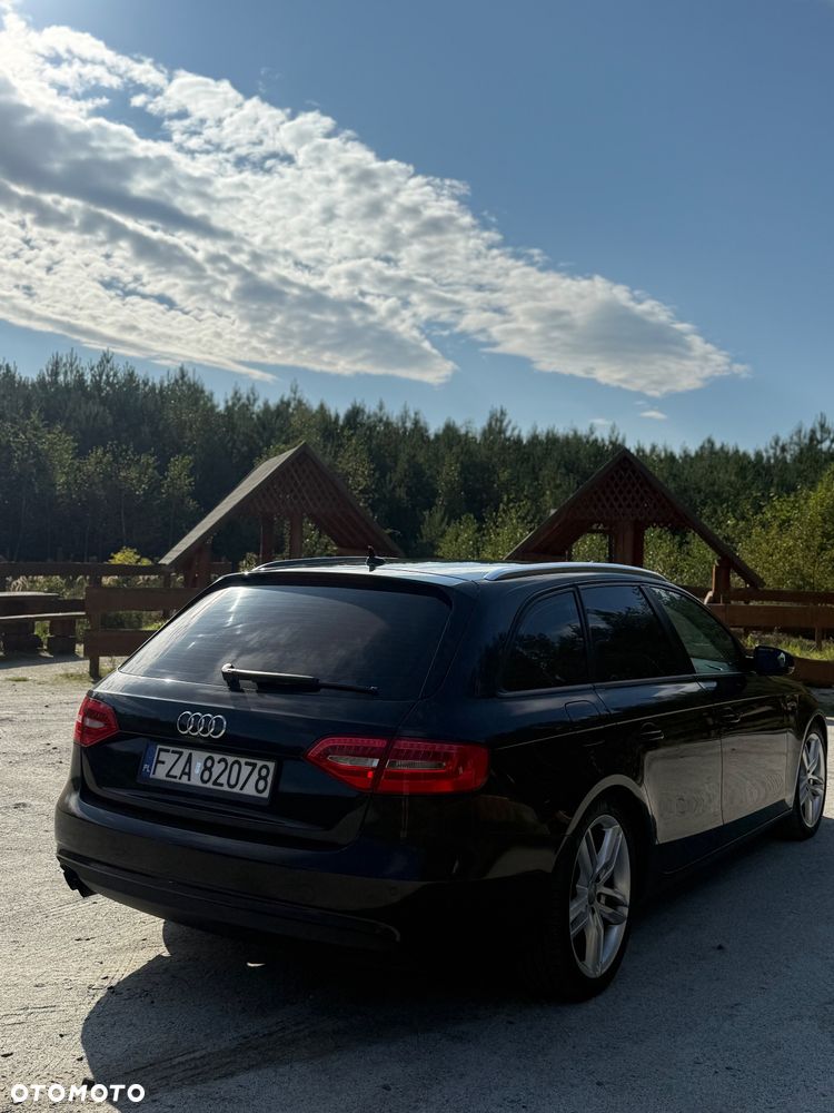 Audi A4 - 4