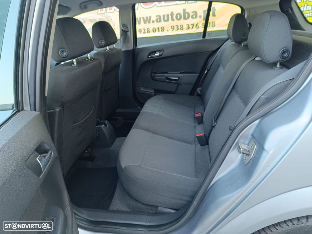 Opel Astra 1.3 CDTi Edition - 10