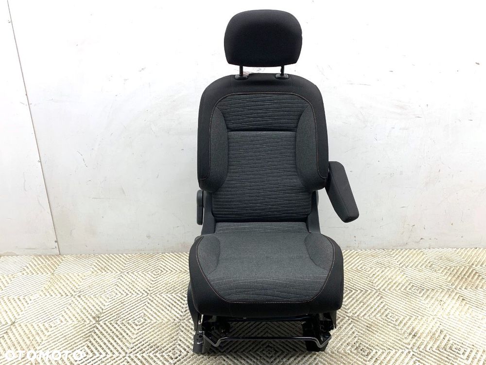 FOTEL PRAWY PRZÓD  CITROEN BERLINGO MULTISPACE (B9) 2008 - 2022 1.6 BlueHDi 120 88 kW [120 KM] olej - 1