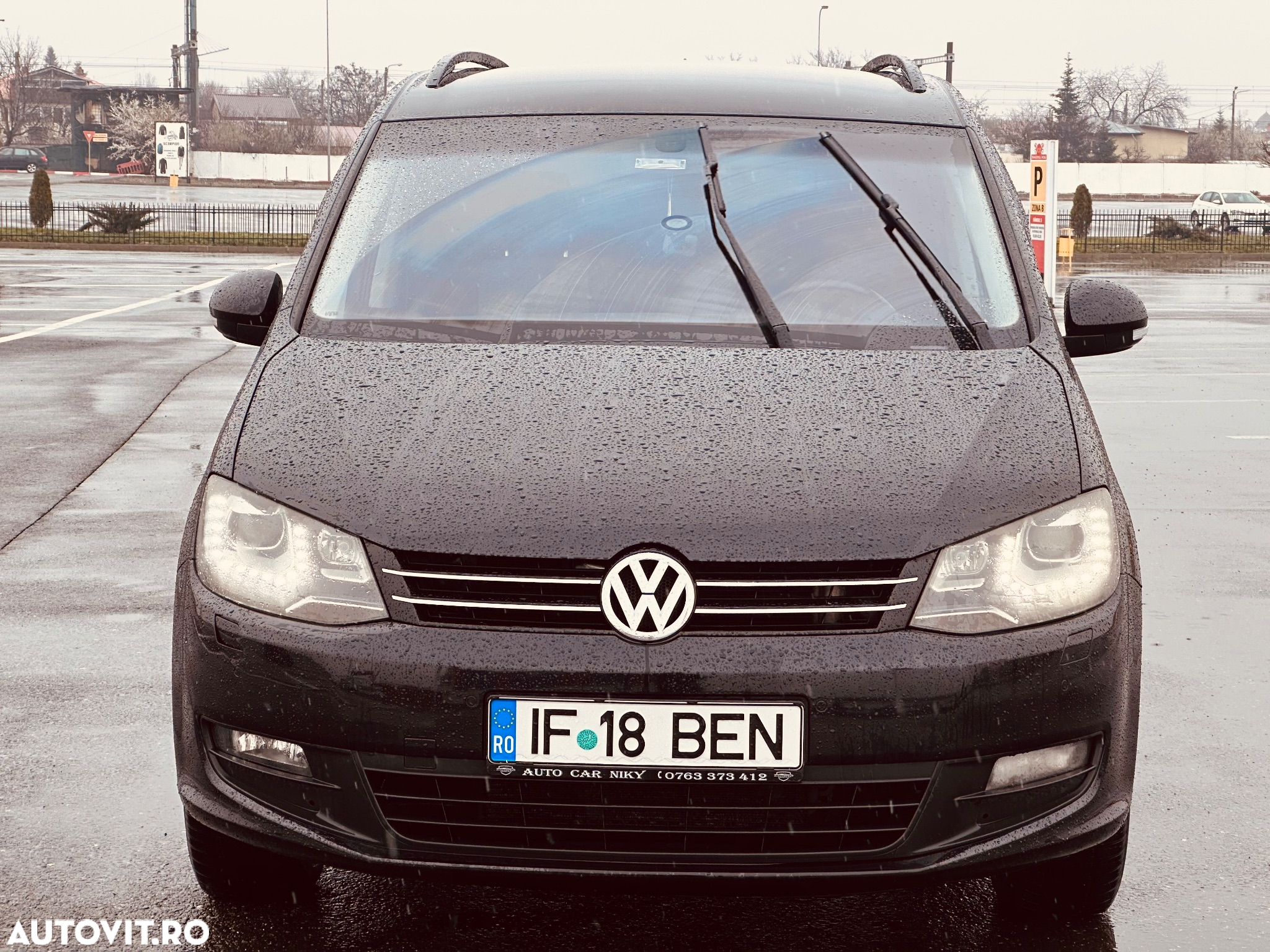 Volkswagen Sharan 2.0 TDI DSG BlueMotion Technology Comfortline - 5