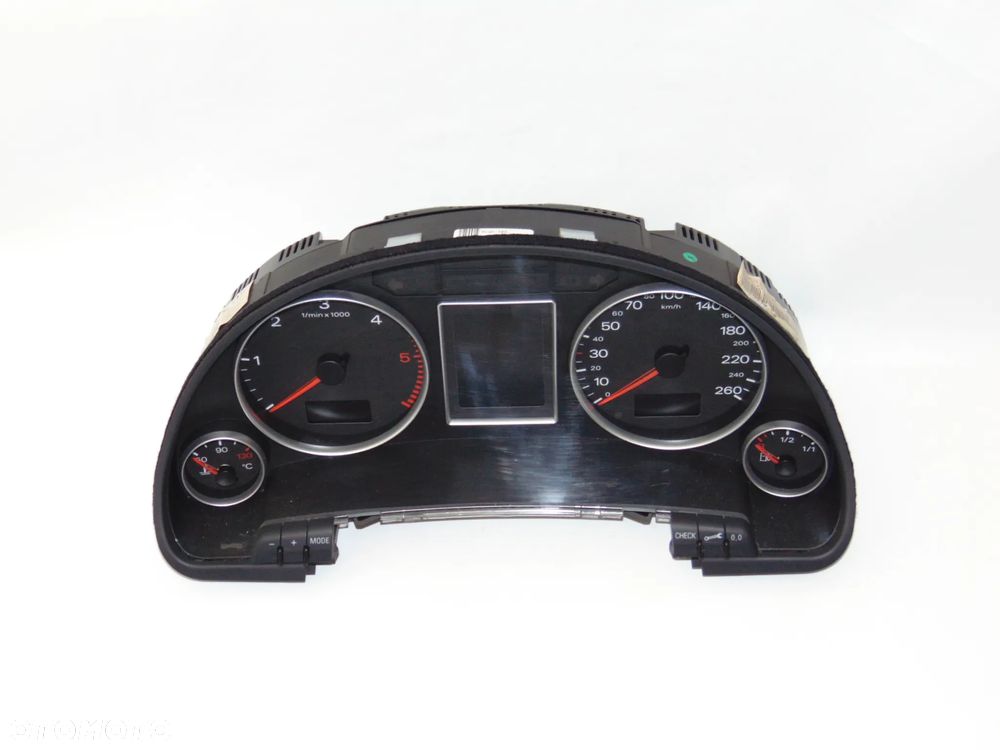 Licznik zegary 8E0920931P Audi A4 B7 diesel 2.0 TDI 04-08r - 1