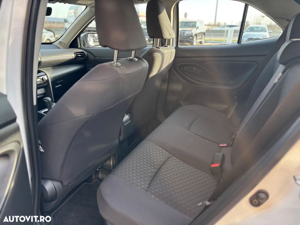 Toyota Yaris Cross 1.5 VVT-i HSD 4x2 Active - 14