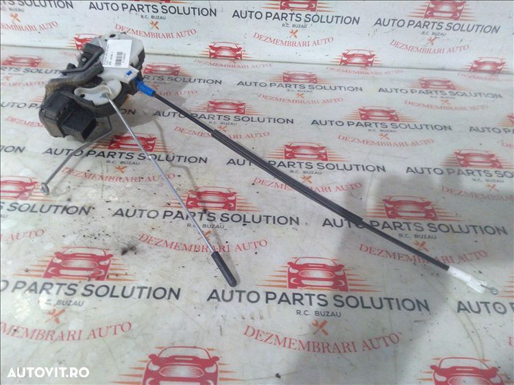 broasca usa dreapta fata opel astra j - 1