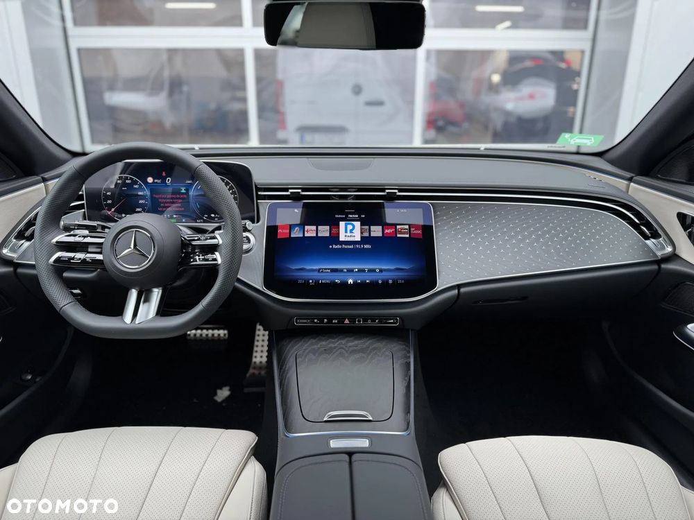 Mercedes-Benz Klasa E - 15