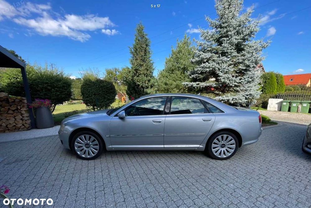 Audi A8 - 3