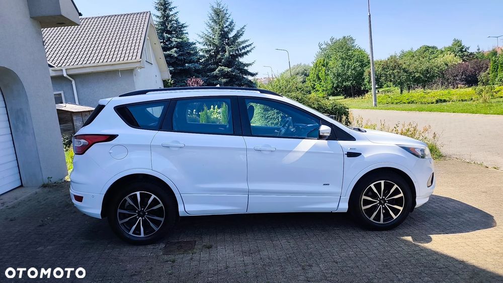 Ford Kuga 2.0 TDCi 4WD Titanium - 26