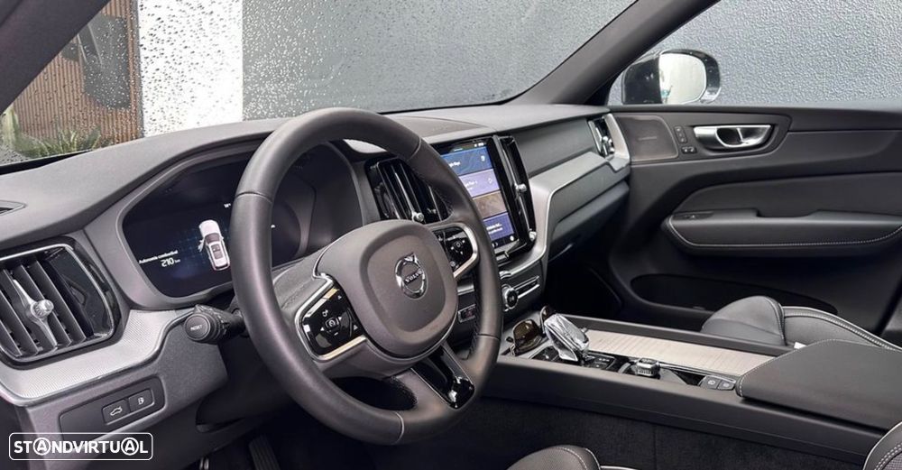 Volvo XC 60 2.0 T8 PHEV Black Edition AWD - 15