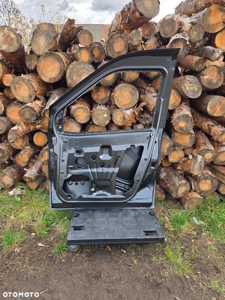 Drzwi prawe przód przednie Fiat Doblò II Opel Combo D 52155064 68520576AA 0052155064 Drzwi prawy przód przednie Fiat Doblò II Opel Combo D - 28