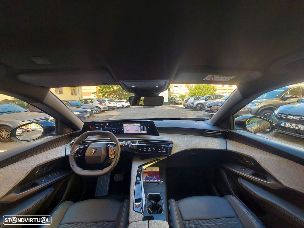 Peugeot 3008 1.2 PureTech Allure EAT6 - 6