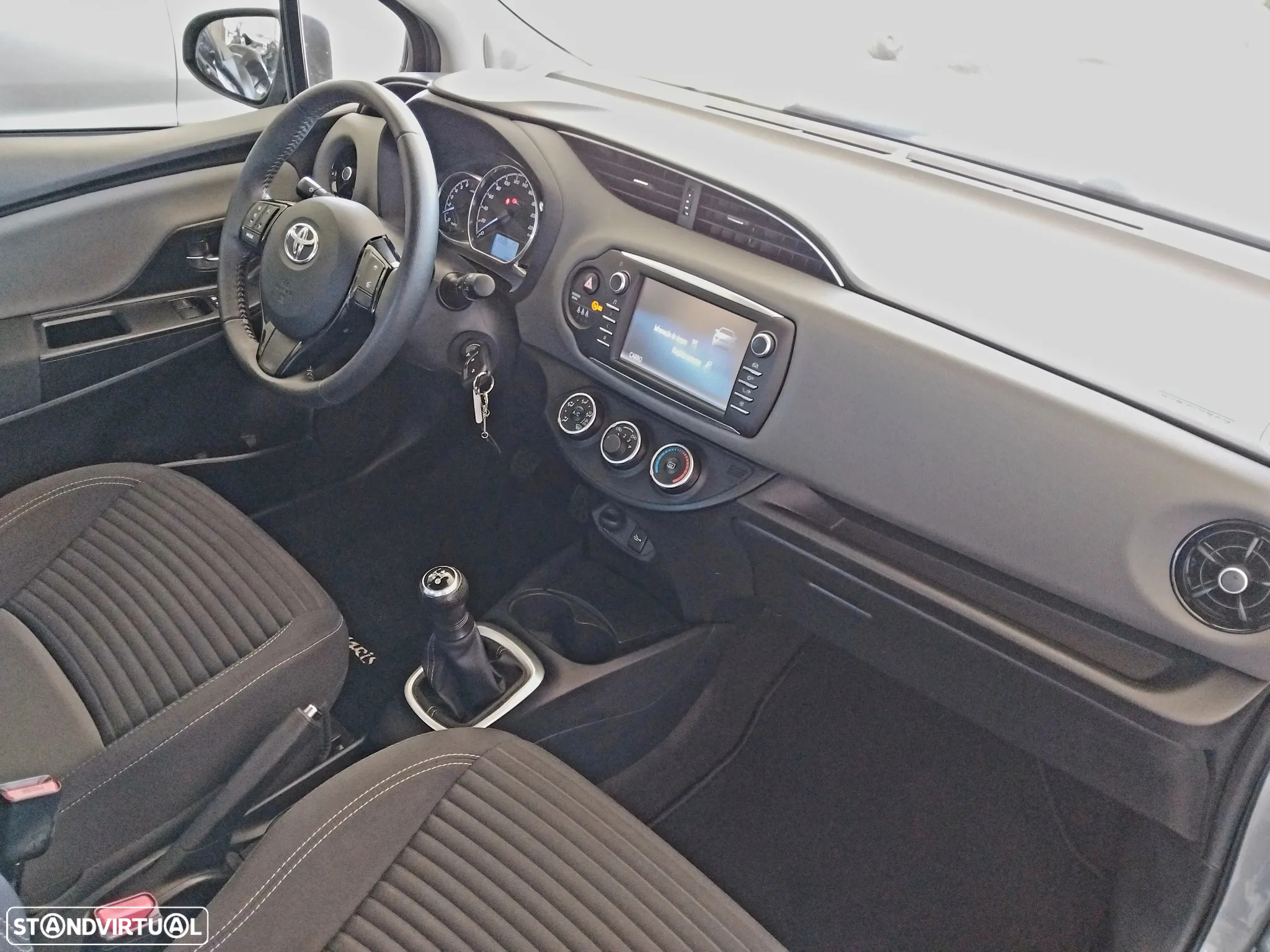 Toyota Yaris 1.0 VVT-i Comfort - 4