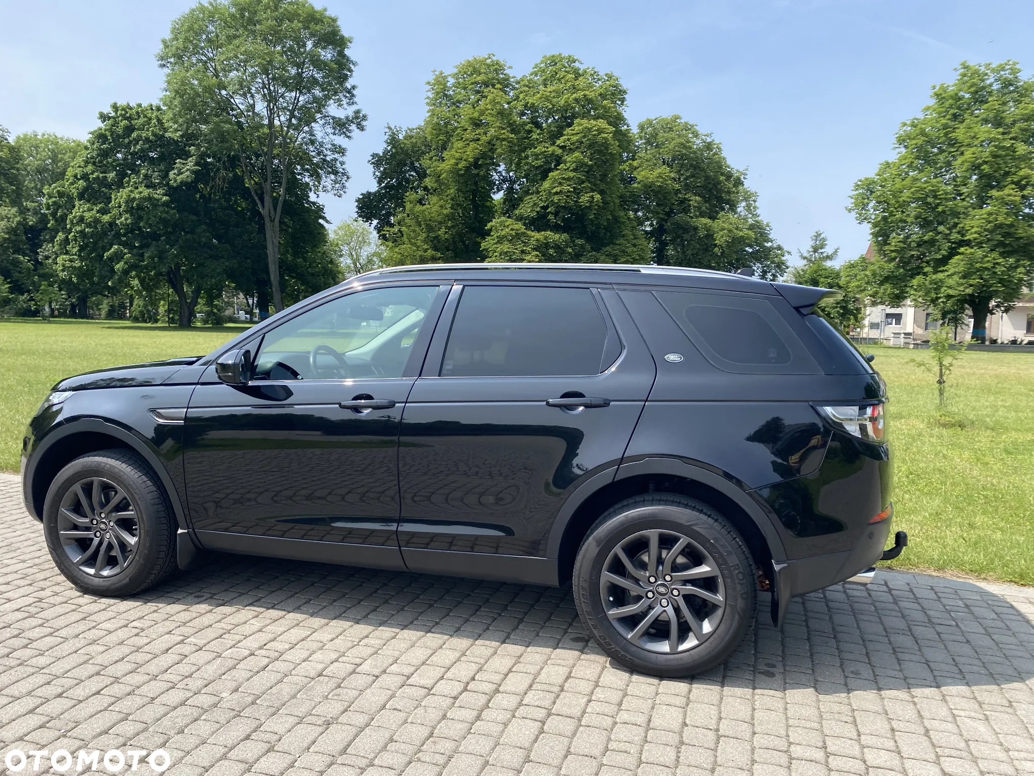 Land Rover Discovery Sport 2.0 D150 R-Dynamic SE - 9
