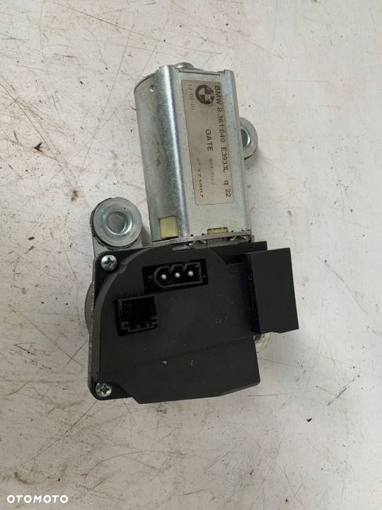 SILNIK WYCIERACZKI TYLNEJ 8361640 BMW E39 KOMBI - 3
