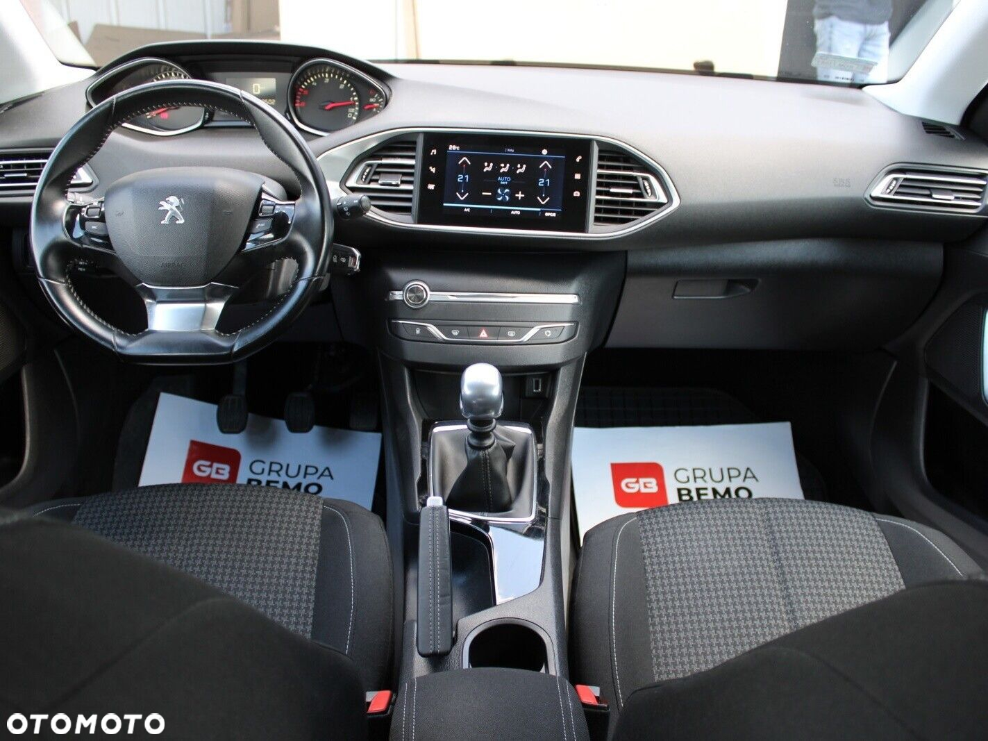 Peugeot 308 1.5 BlueHDi Active S&S - 17