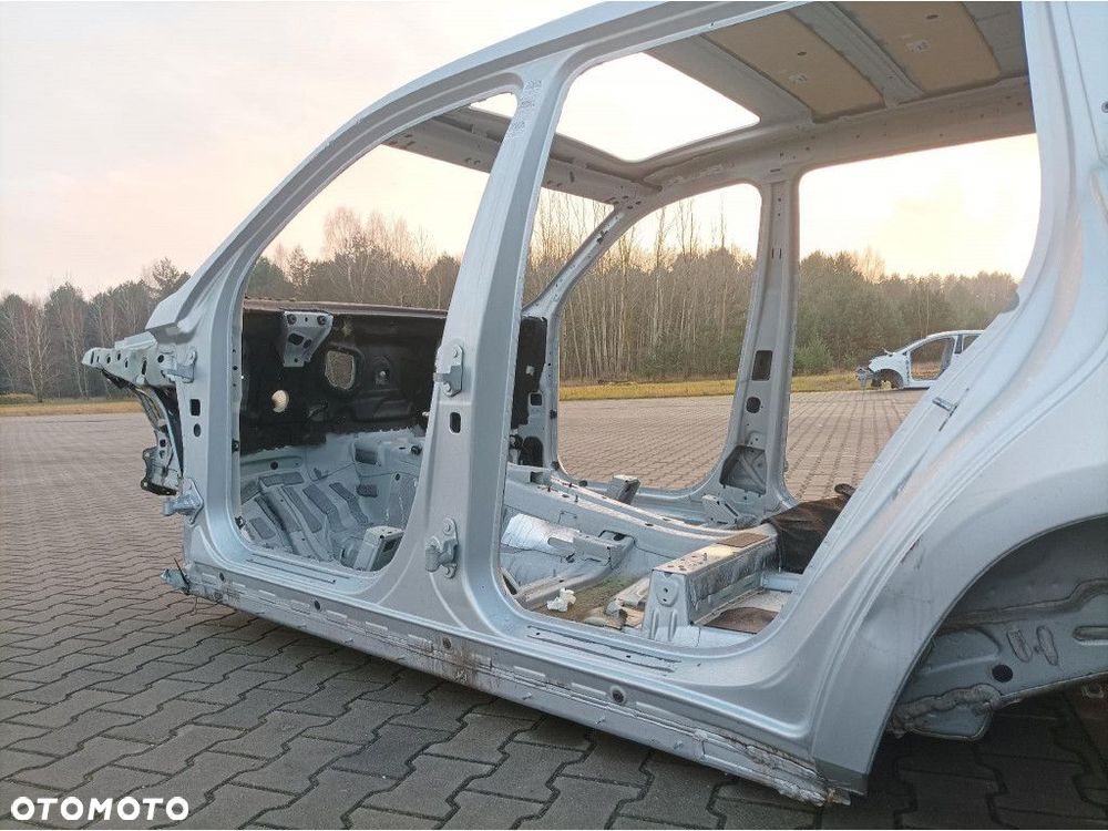 MERCEDES GLS X166 PRÓG SŁUPEK LEWY 775 - 2