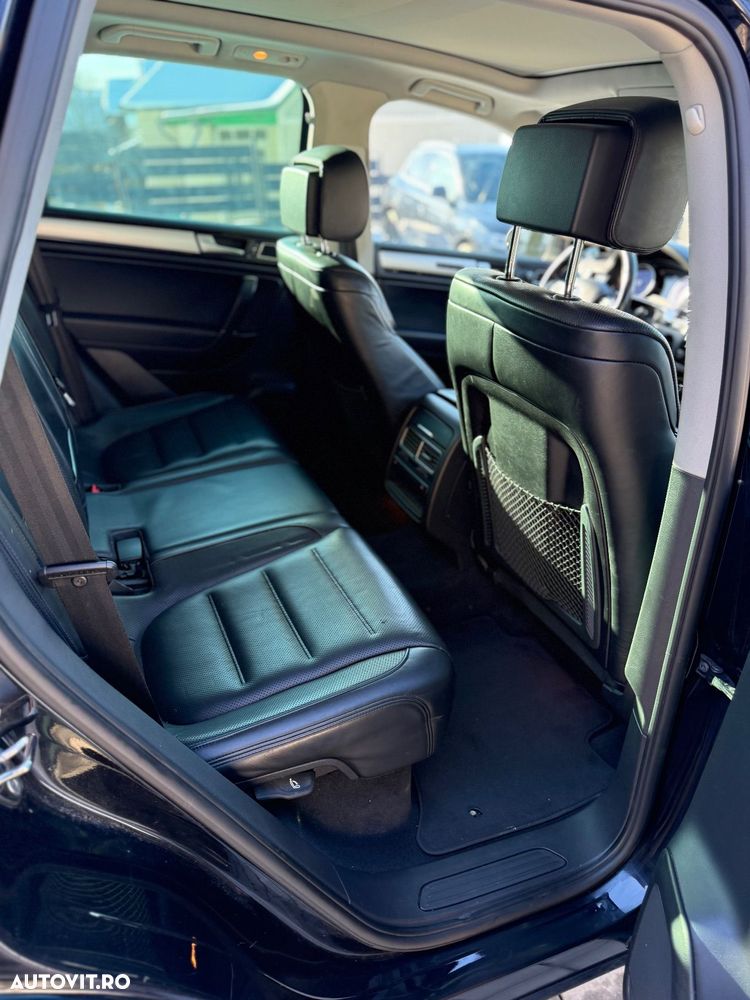 Volkswagen Touareg 3.0 V6 TDI BMT - 9