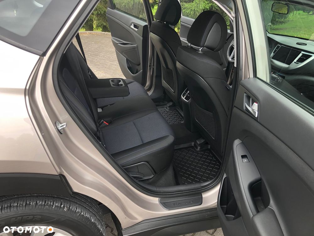 Hyundai Tucson - 16