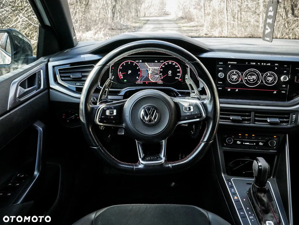 Volkswagen Polo 2.0 TSI OPF DSG GTI - 12