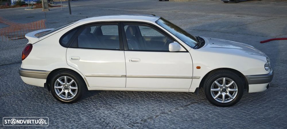 Toyota Corolla Liftback 1.3 Luna AC - 3