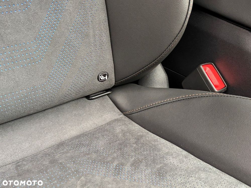 Cupra Formentor 1.5 eTSI mHEV DSG - 35