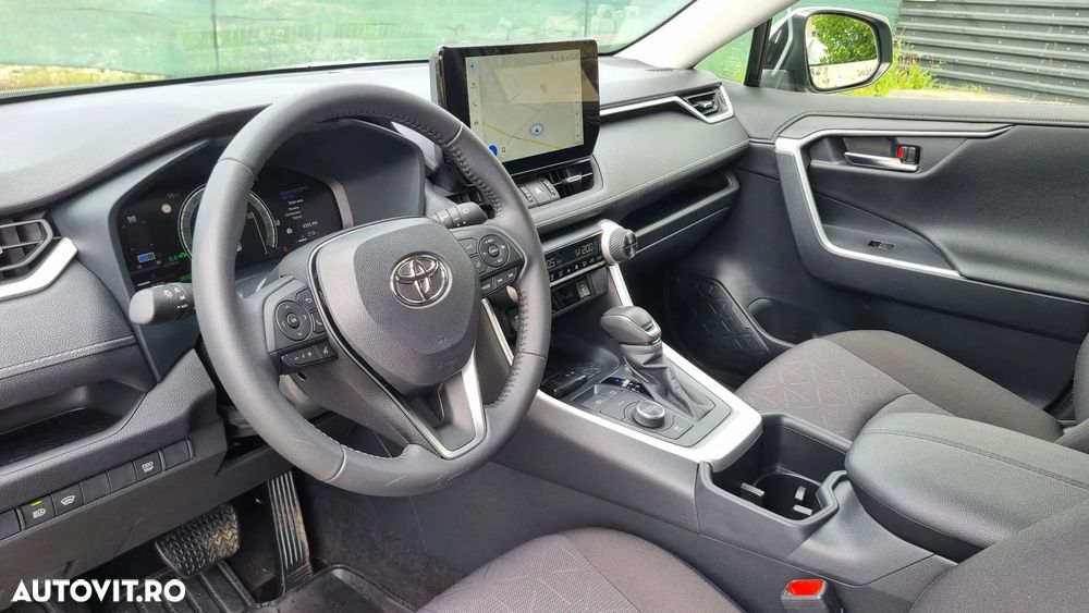 Toyota RAV4 - 12