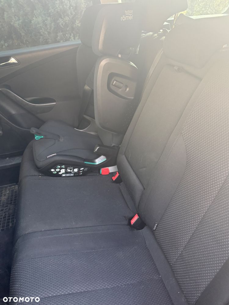 Volkswagen Passat 2.0 TDI Sportline DSG - 8