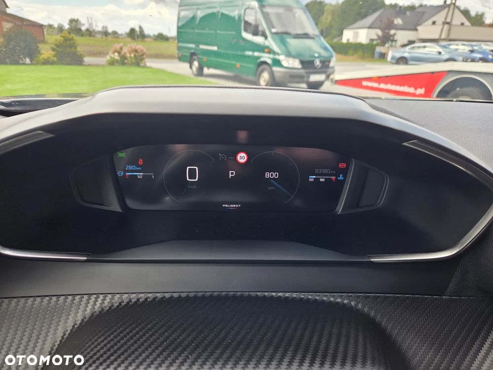 Peugeot 2008 PureTech 130 EAT8 Allure - 27